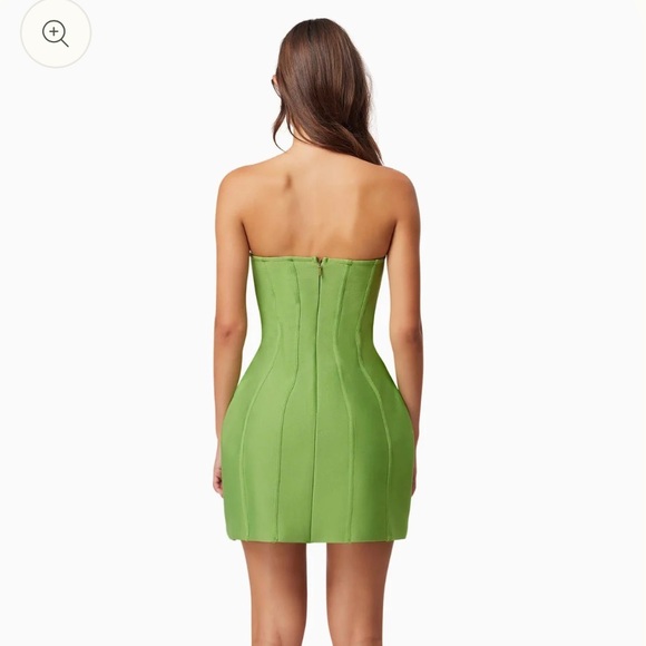 NWT Women’s ELLIATT Rose Strapless Mini Dress In Green- Size XS - Picture 2 of 12